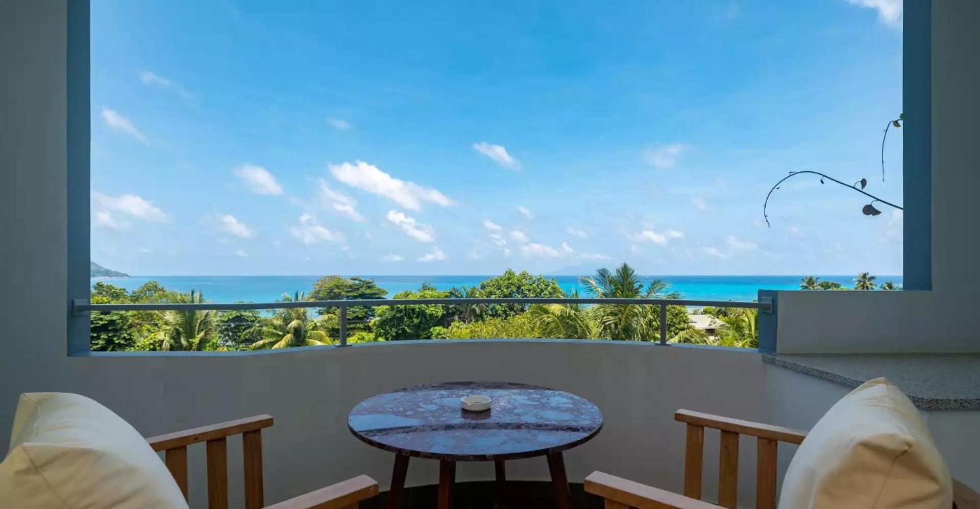 Beau Vallon Studios - Apartments Vacation Rentals วิกตอเรีย ภายนอก รูปภาพ