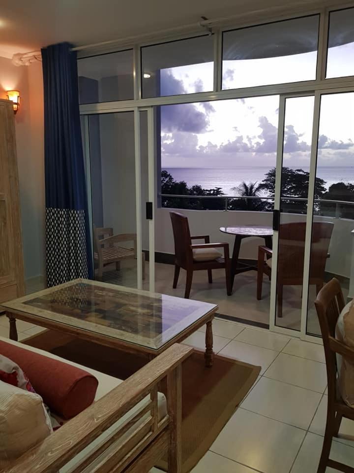 Beau Vallon Studios - Apartments Vacation Rentals วิกตอเรีย ภายนอก รูปภาพ